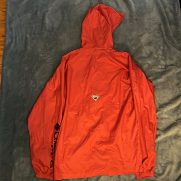 Columbia PFG Windbreaker - coral/navy - Small - Picture 10 of 13